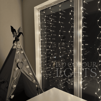LED штора "Роса" &ndash; 3*2 м &ndash; від батарейок 3AA з пультом &ndash; теплий білий copy_1_LED штора "Роса" &ndash; 3*2 м &ndash;  від батарейок 3AA  з пультом &ndash; теплий білий фото